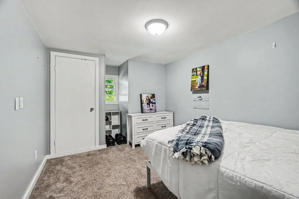 5729 N Sprinkle Road Richland Township MI 49004