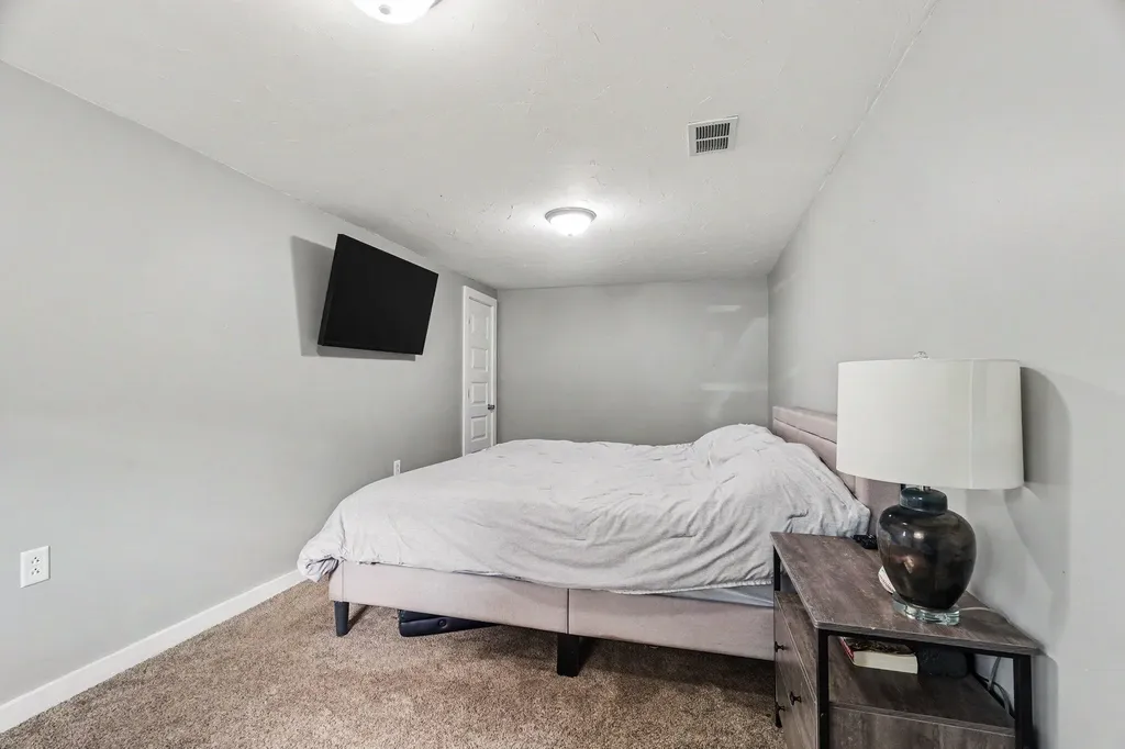 5729 N Sprinkle Road Richland Township MI 49004