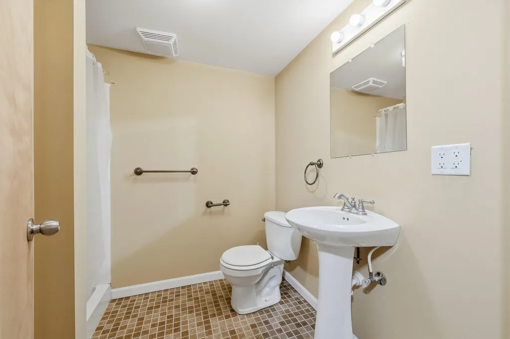 5128 Green Meadow Road Oshtemo Charter Township MI 49009