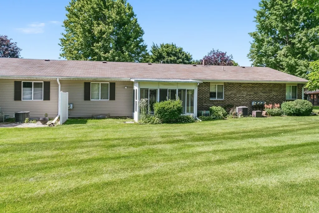 5128 Green Meadow Road Oshtemo Charter Township MI 49009