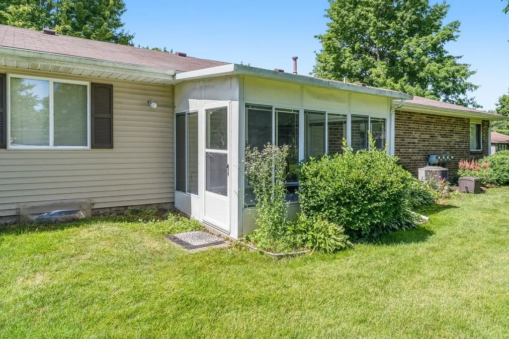 5128 Green Meadow Road Oshtemo Charter Township MI 49009