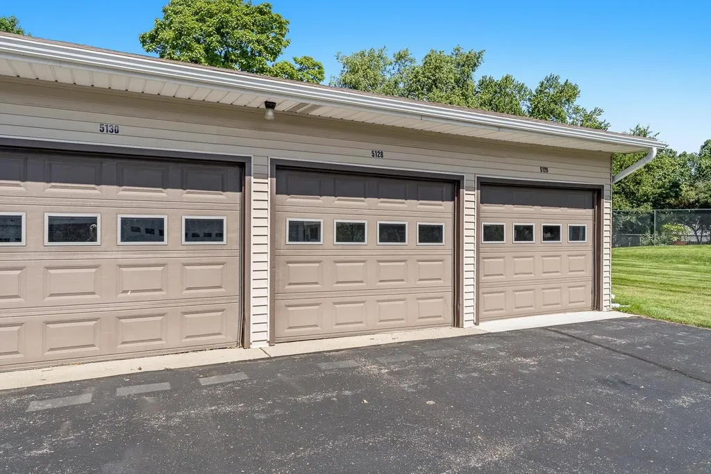 5128 Green Meadow Road Oshtemo Charter Township MI 49009