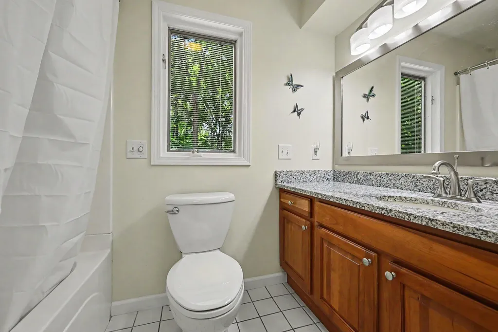 8656 W R Avenue Texas Charter Township MI 49009
