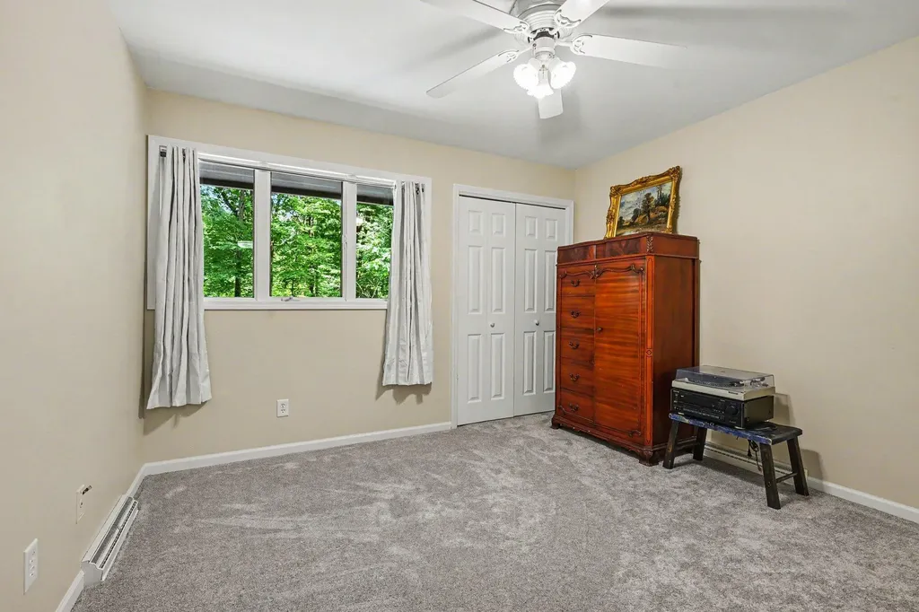 8656 W R Avenue Texas Charter Township MI 49009