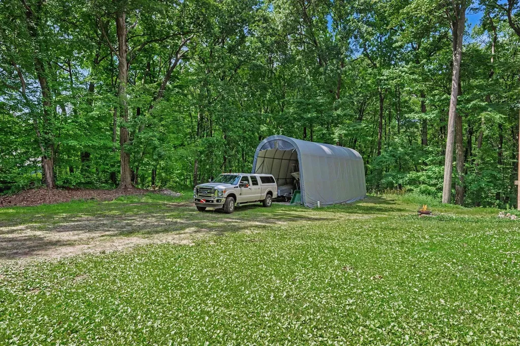 8656 W R Avenue Texas Charter Township MI 49009