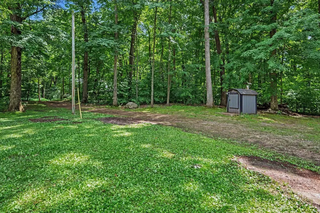 8656 W R Avenue Texas Charter Township MI 49009