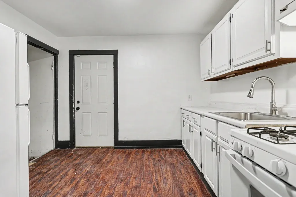 42 Grand Avenue Battle Creek City MI 49037
