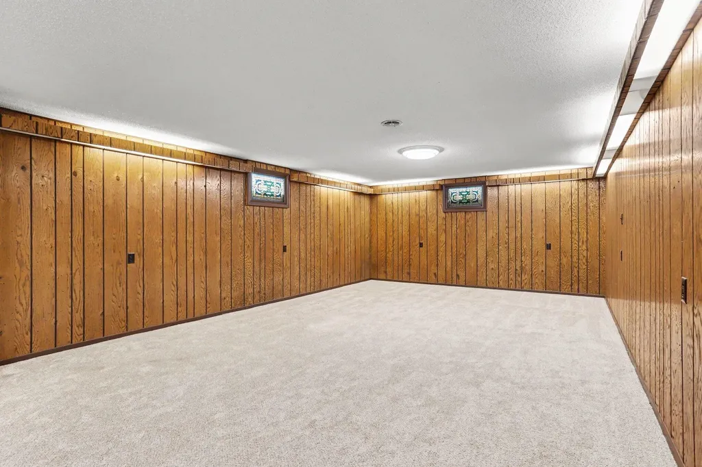 8904 Dolphin Street Portage City MI 49024