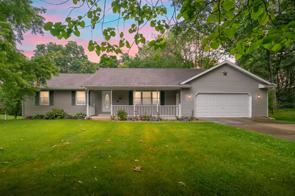 52135 Nancy Lane Mendon Township MI 49093