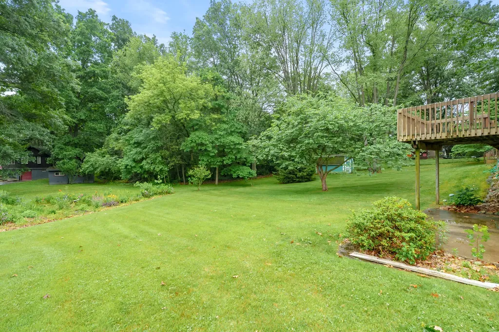 52135 Nancy Lane Mendon Township MI 49093