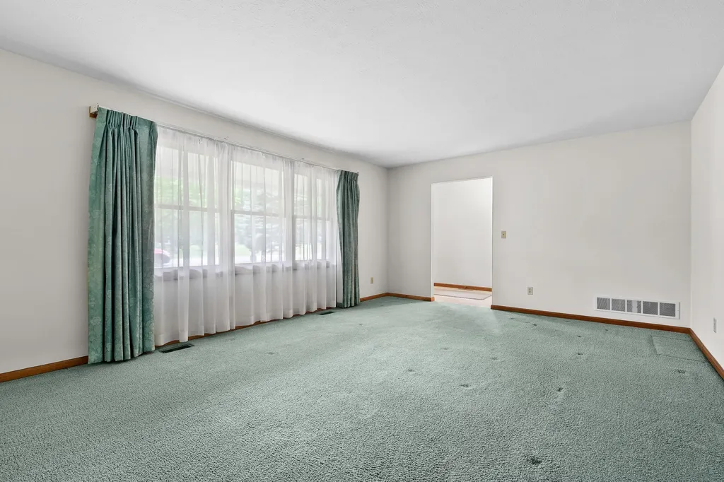 52135 Nancy Lane Mendon Township MI 49093