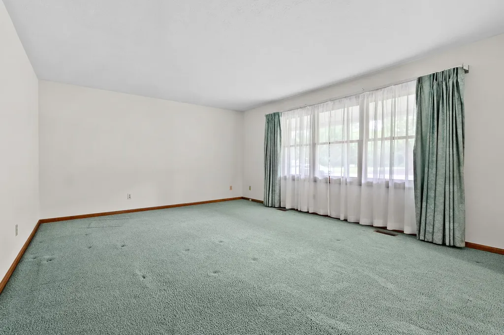 52135 Nancy Lane Mendon Township MI 49093