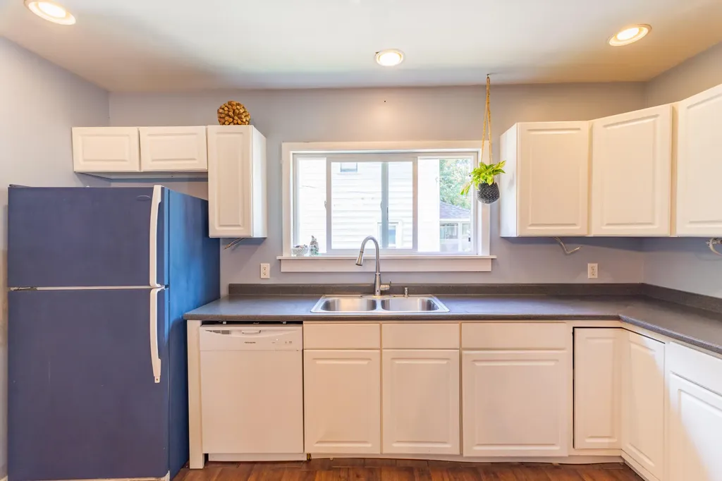 227 N Franklin Street Lawton Village MI 49065