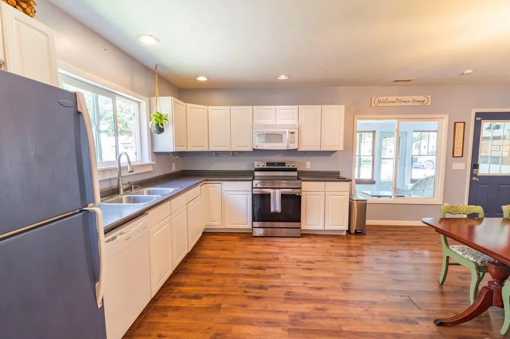 227 N Franklin Street Lawton Village MI 49065