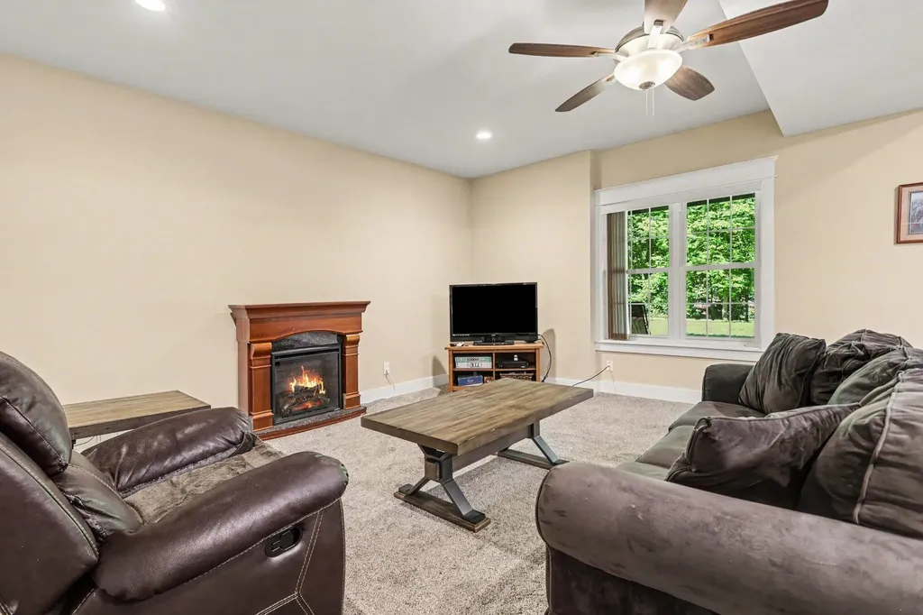 9370 Alex Drive Richland Township MI 49083