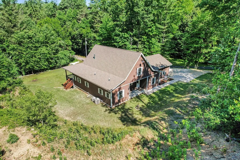 9370 Alex Drive Richland Township MI 49083