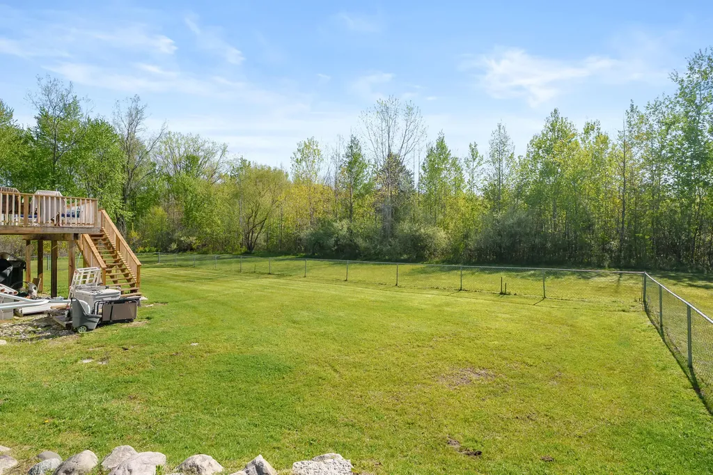 42083 40th Street Waverly Township MI 49079