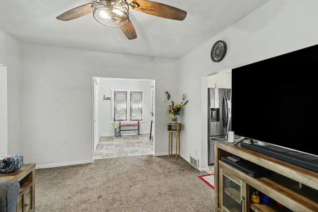117 Knapp Street Allegan City MI 49010