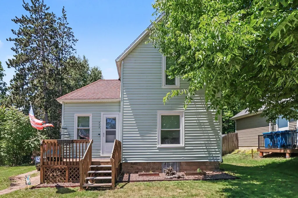117 Knapp Street Allegan City MI 49010