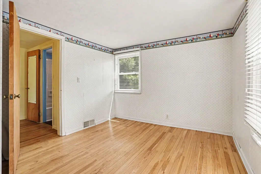 4231 S 12th Street Kalamazoo City MI 49009