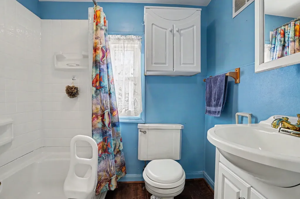 4231 S 12th Street Kalamazoo City MI 49009