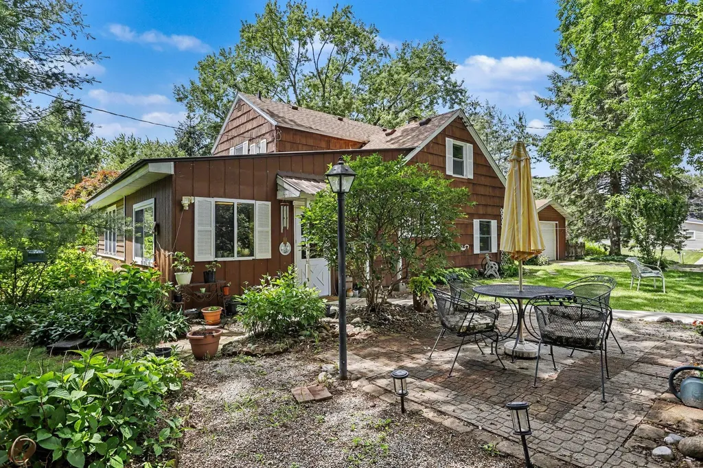 4231 S 12th Street Kalamazoo City MI 49009