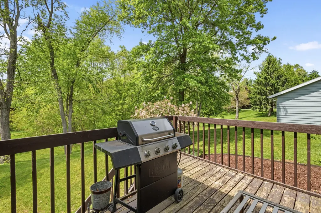 7657 Cottonwood Richland Township MI 49083