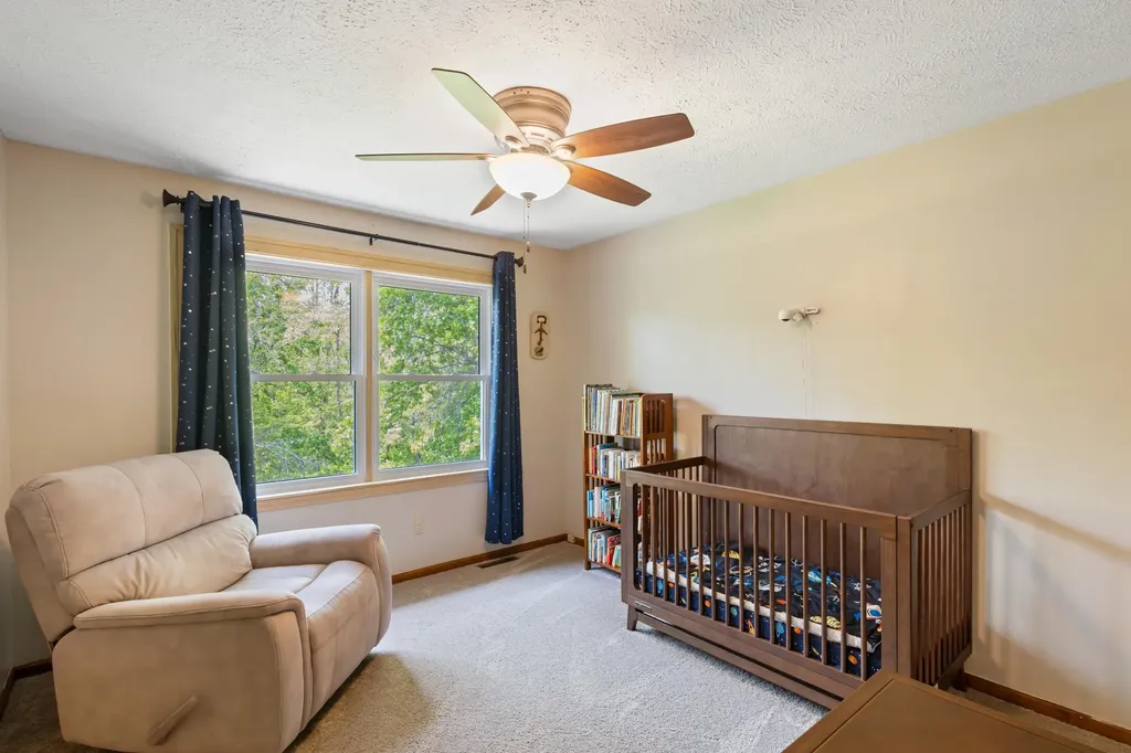 7657 Cottonwood Richland Township MI 49083