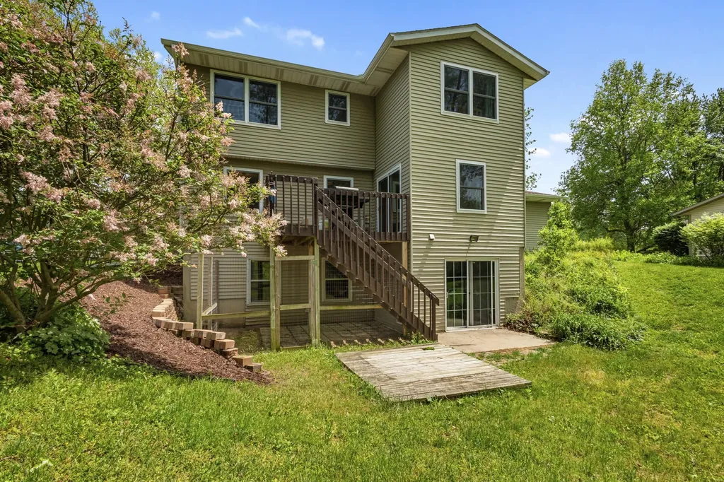 7657 Cottonwood Richland Township MI 49083