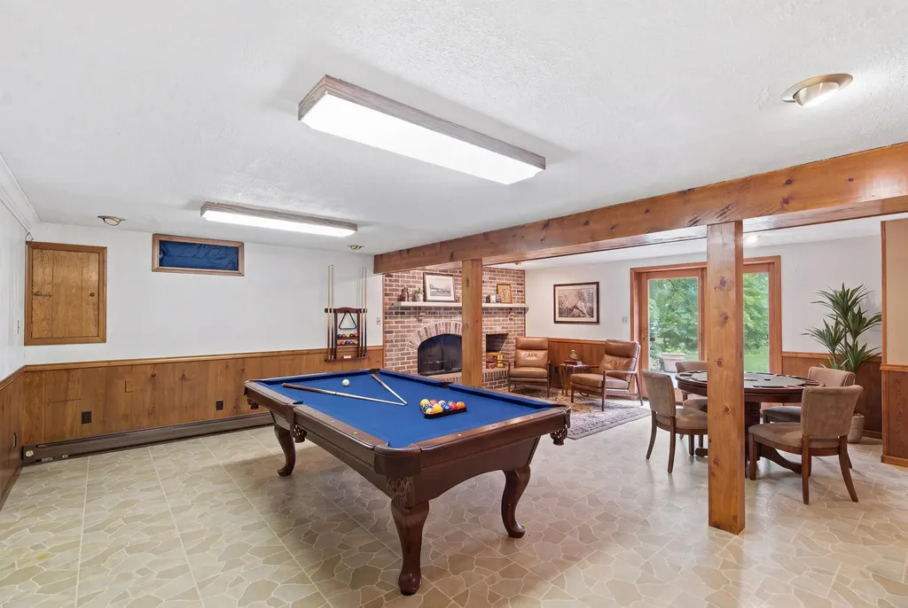 10425 E Q Avenue Pavilion Township MI 49088