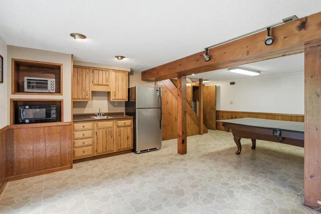 10425 E Q Avenue Pavilion Township MI 49088