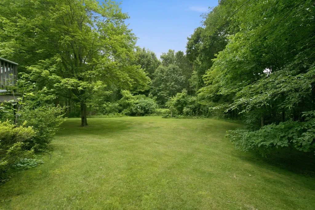 10425 E Q Avenue Pavilion Township MI 49088