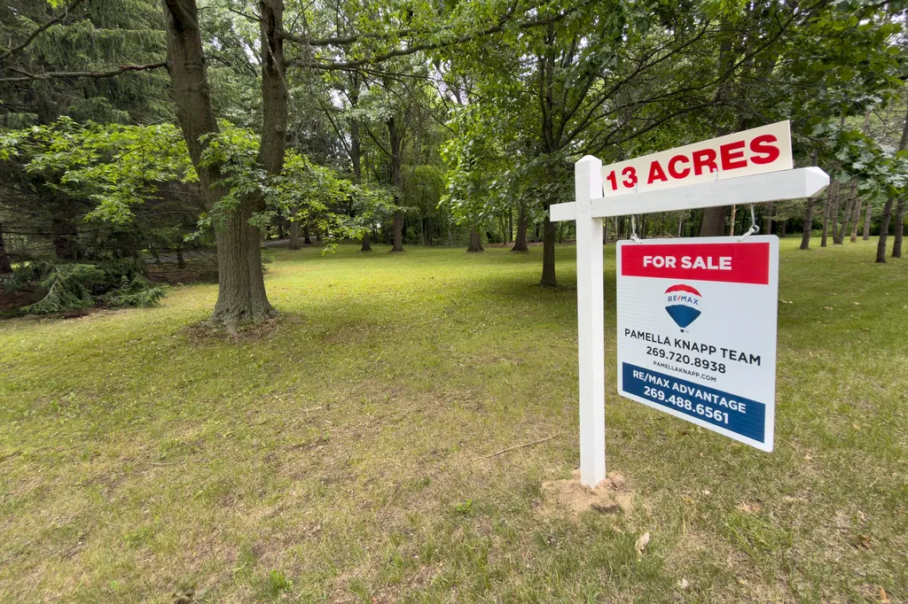 10425 E Q Avenue Pavilion Township MI 49088