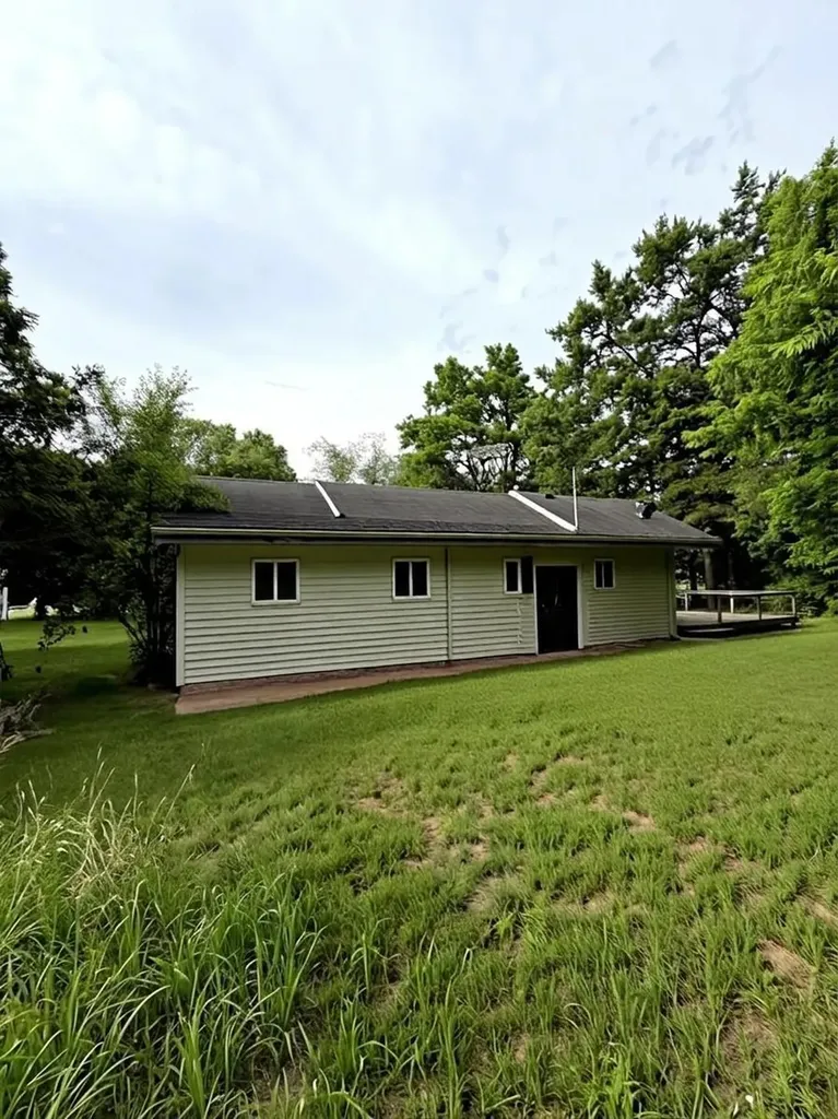 4882 W Bluewater Highway Easton Township MI 48881