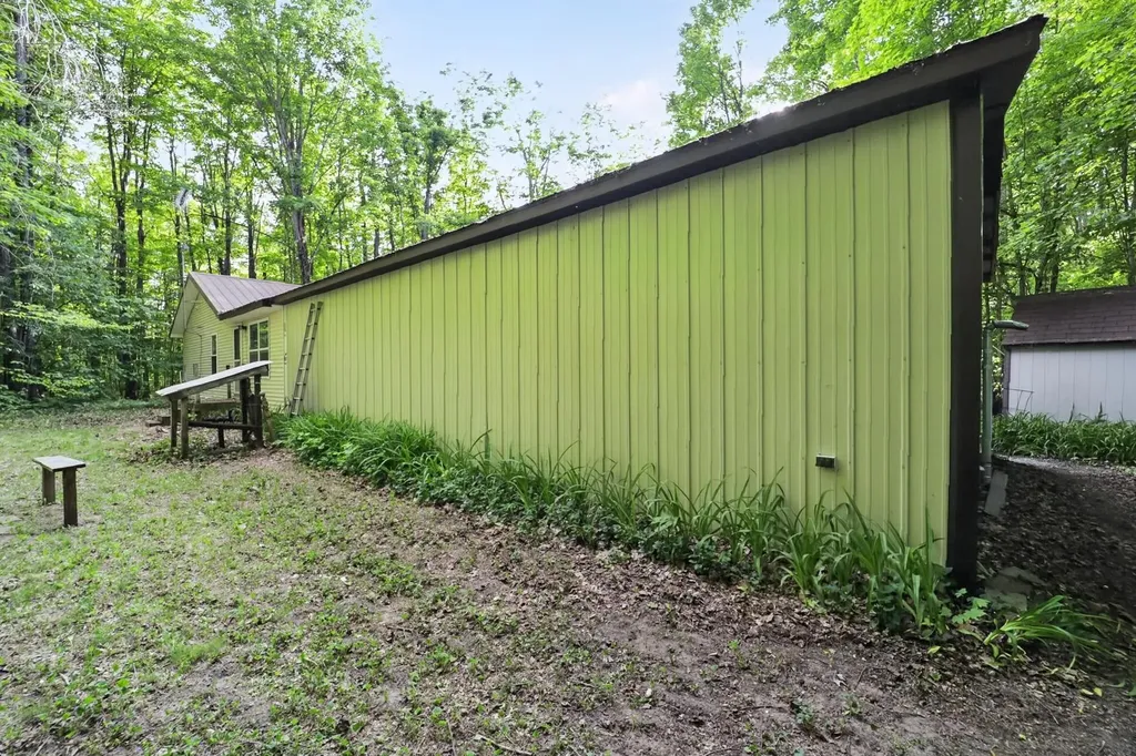 4087 Hillandale Circle Star Township MI 49730