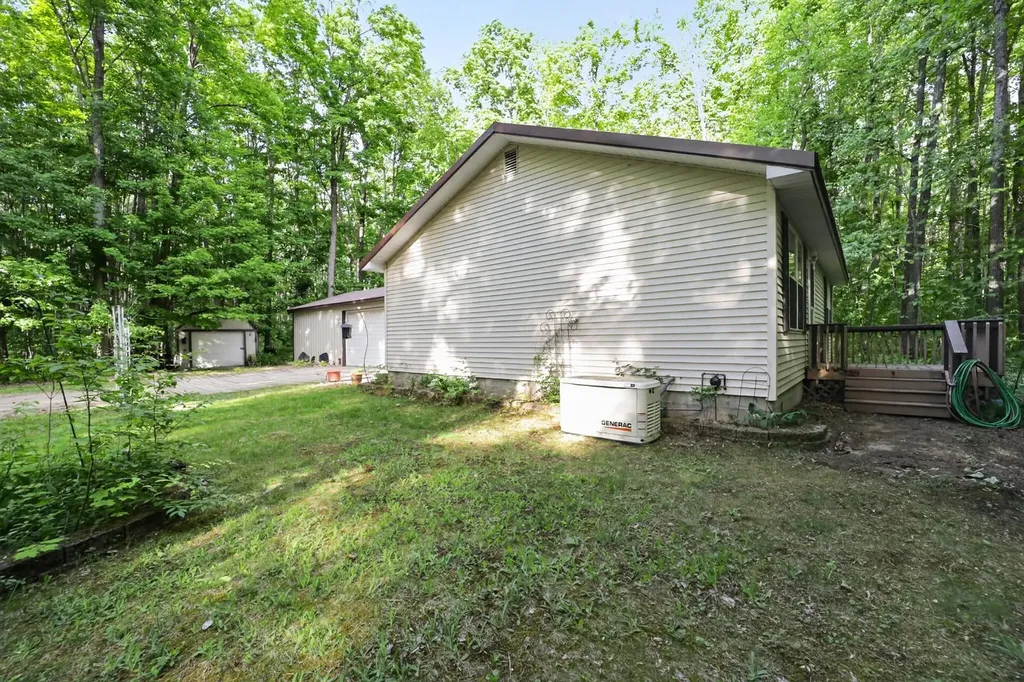 4087 Hillandale Circle Star Township MI 49730