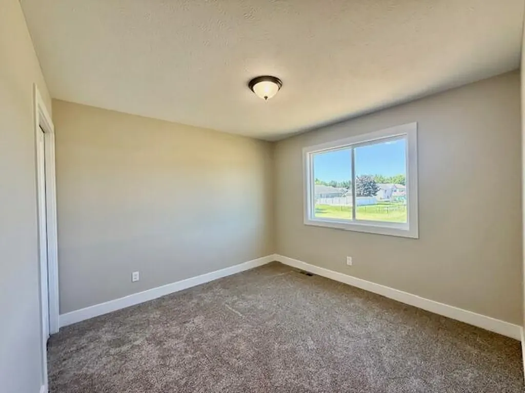 3237 Signal Point Drive Allegan Township MI 49010