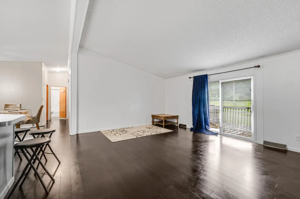 430 N Blue Creek Road Benton Charter Township MI 49022
