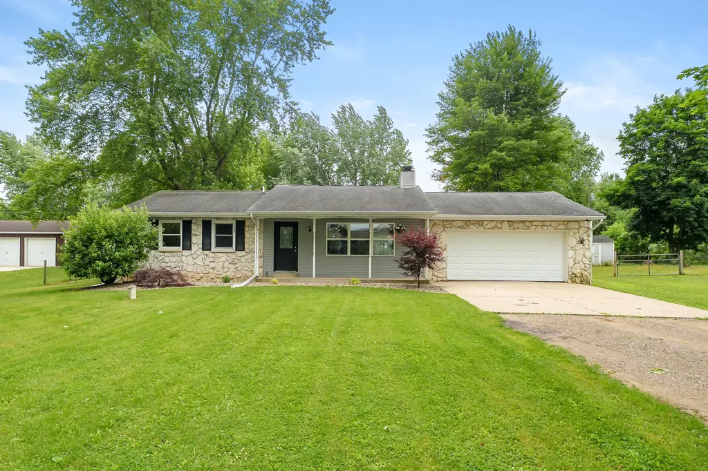 4582 E Y Avenue Schoolcraft Township MI 49097