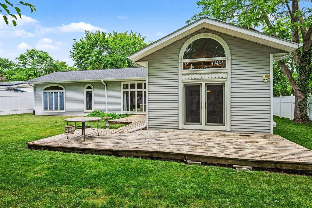 3923 Devonshire Avenue Kalamazoo City MI 49006