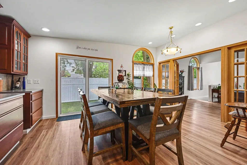 3923 Devonshire Avenue Kalamazoo City MI 49006
