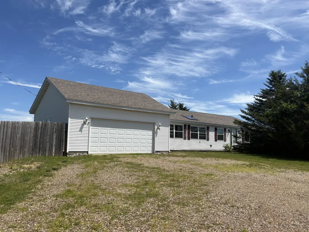 10424 W Ef Avenue Alamo Township MI 49009