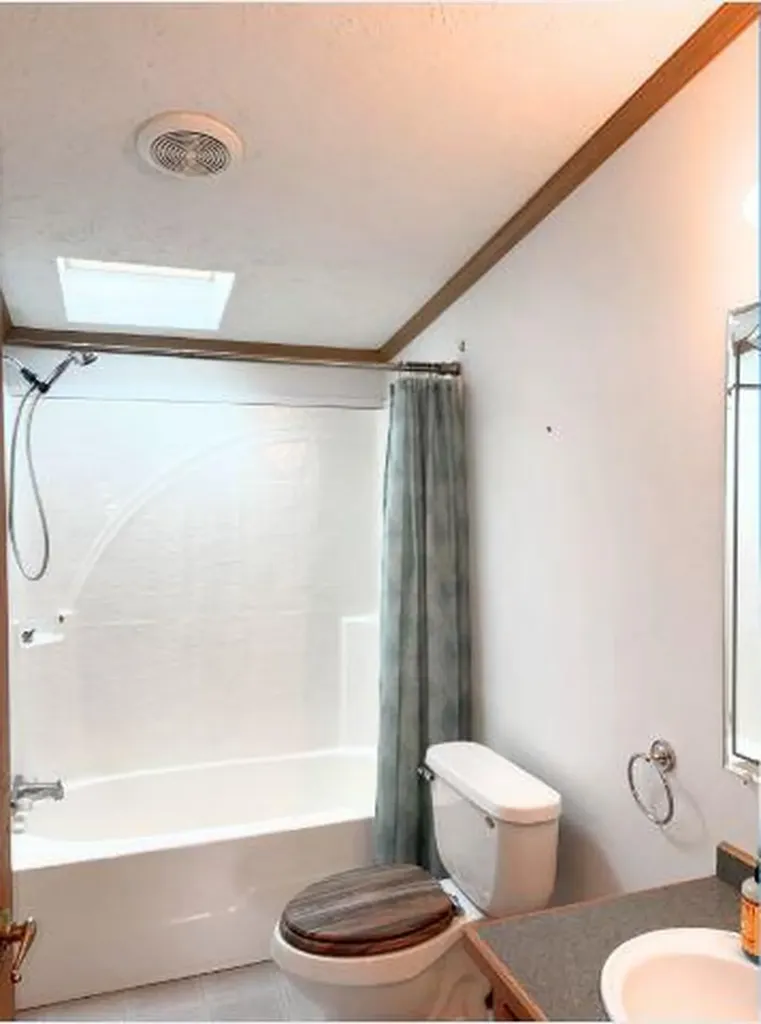 10424 W Ef Avenue Alamo Township MI 49009