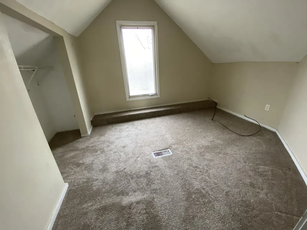 838 Davis Street Kalamazoo City MI 49008