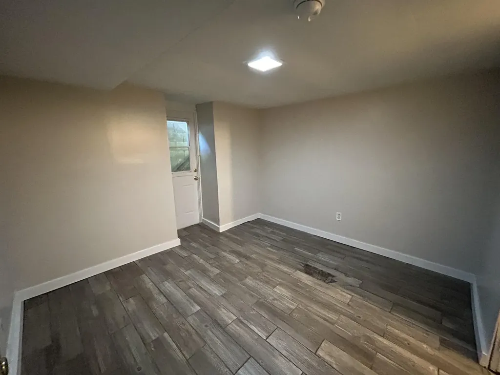 838 Davis Street Kalamazoo City MI 49008