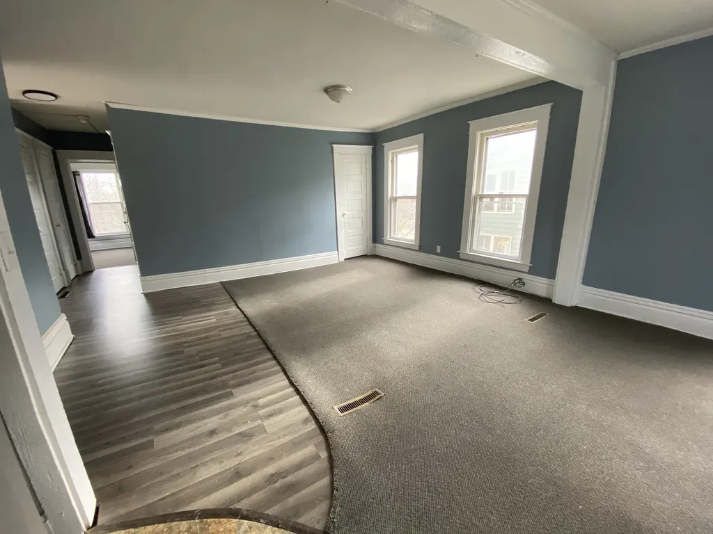 838 Davis Street Kalamazoo City MI 49008