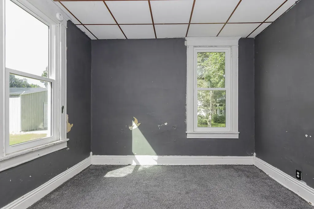 205 W Sherwood Street Decatur Village MI 49045