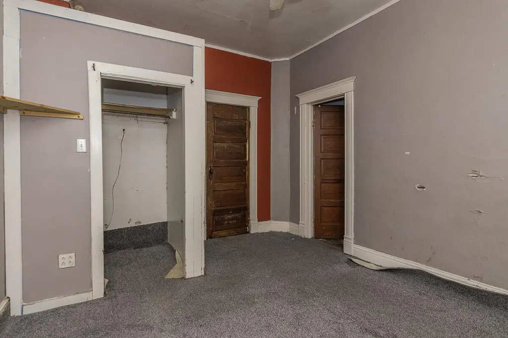 205 W Sherwood Street Decatur Village MI 49045