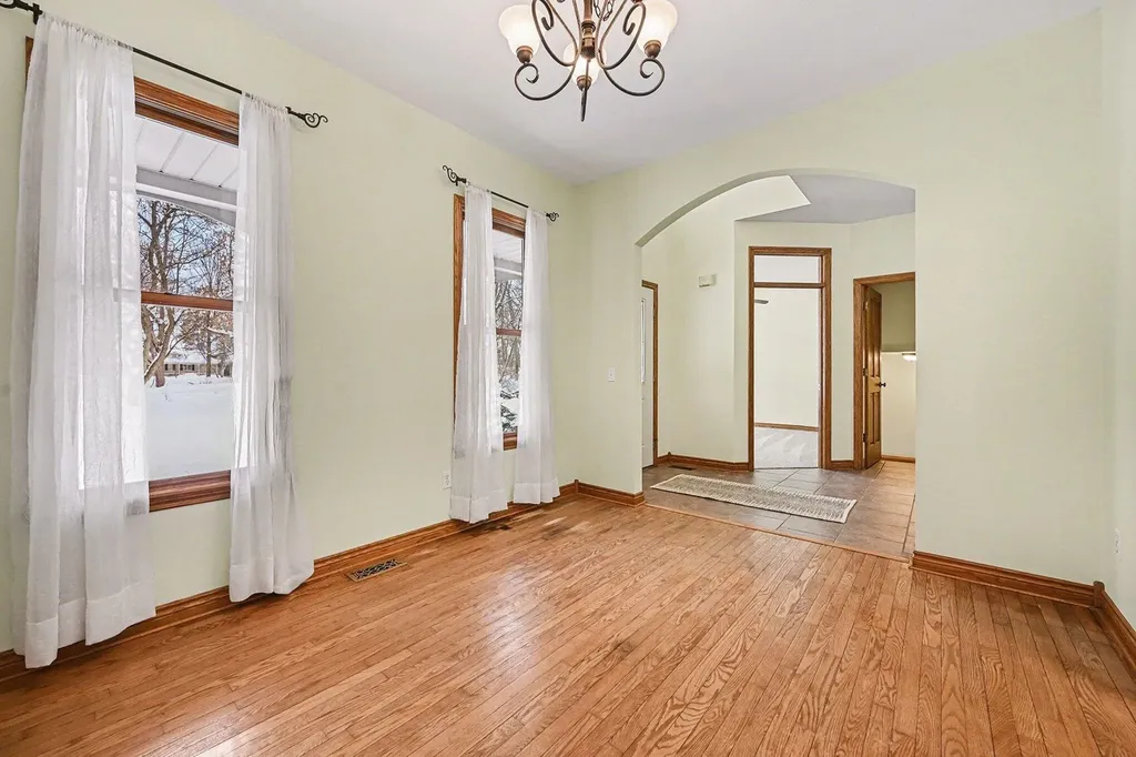 1670 N 7th Street Oshtemo Charter Township MI 49009