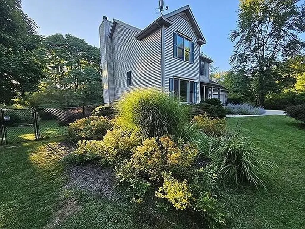 1670 N 7th Street Oshtemo Charter Township MI 49009